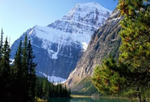 开云体育-山城铁骑折戟金陵！三球溃败暴露致命短板，力帆保级之路荆棘密布