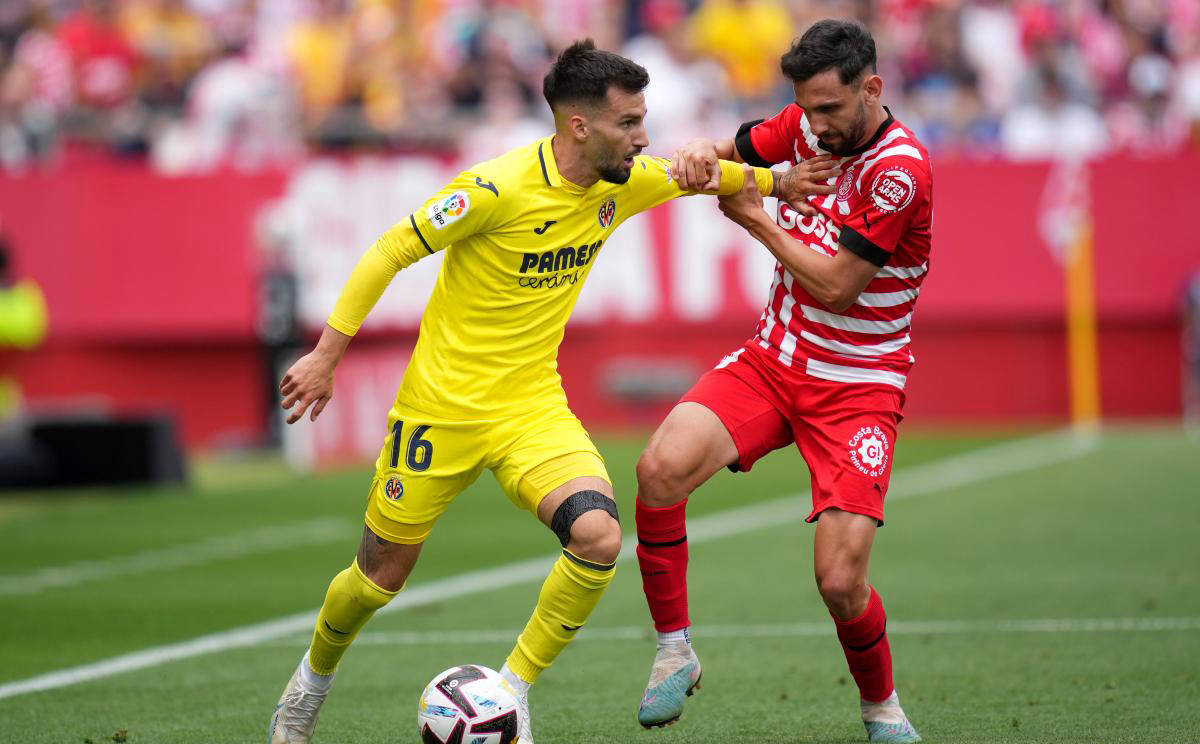 包含佛罗伦萨球队连续三场胜利，形势看好的词条