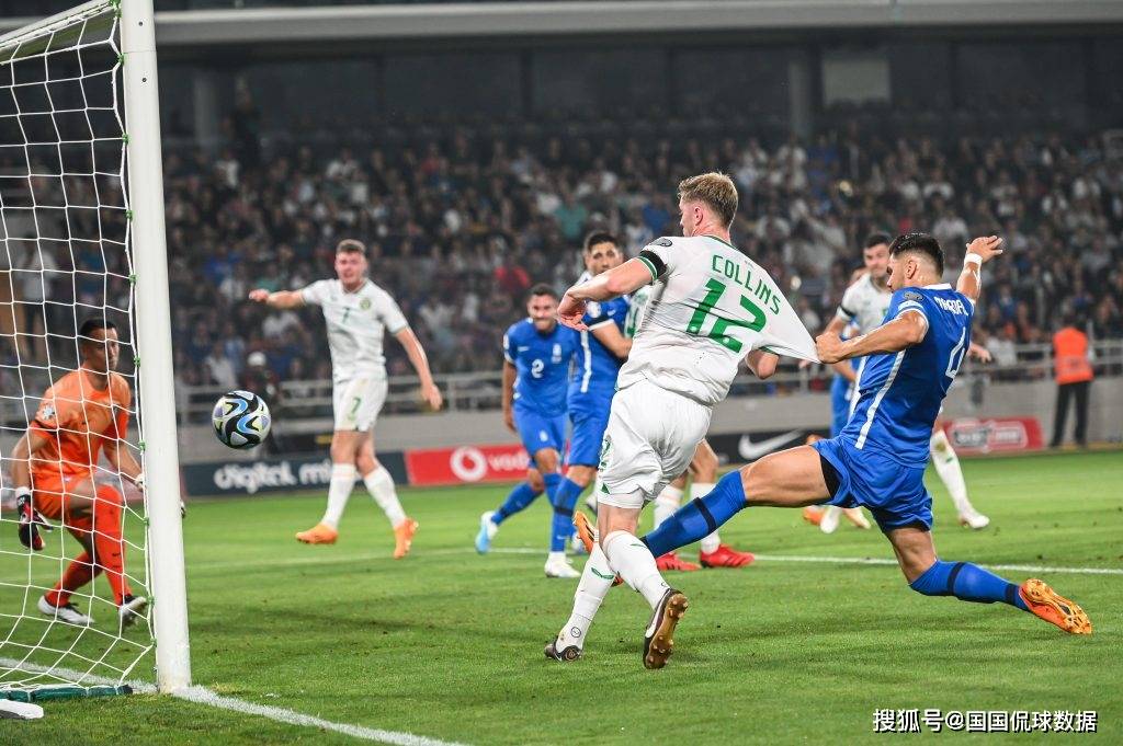 开云体育在线-欧预赛防守问题凸显，球队调整战术备战的简单介绍