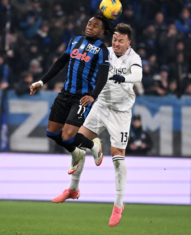 那不勒斯主帅透露球队遭遇伤病危机，备战常规赛的简单介绍