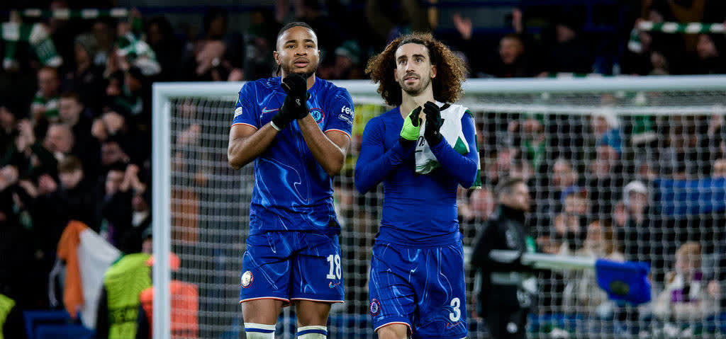 包含阿扎尔上演帽子戏法，切尔西大胜对手的词条