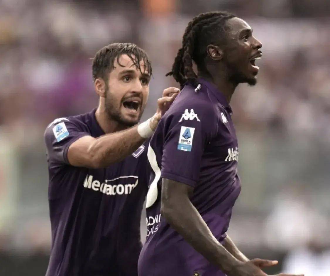 包含罗马大胜乌迪内斯，稳固前四积分榜位置的词条