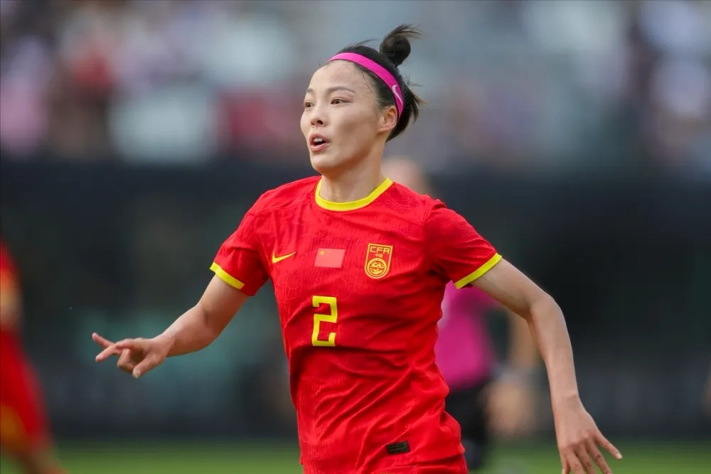 包含女足国家队再次胜利，铁壁铜墙不可摧的词条