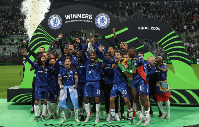 切尔西终场制胜，欧冠四强梦惊心动魄