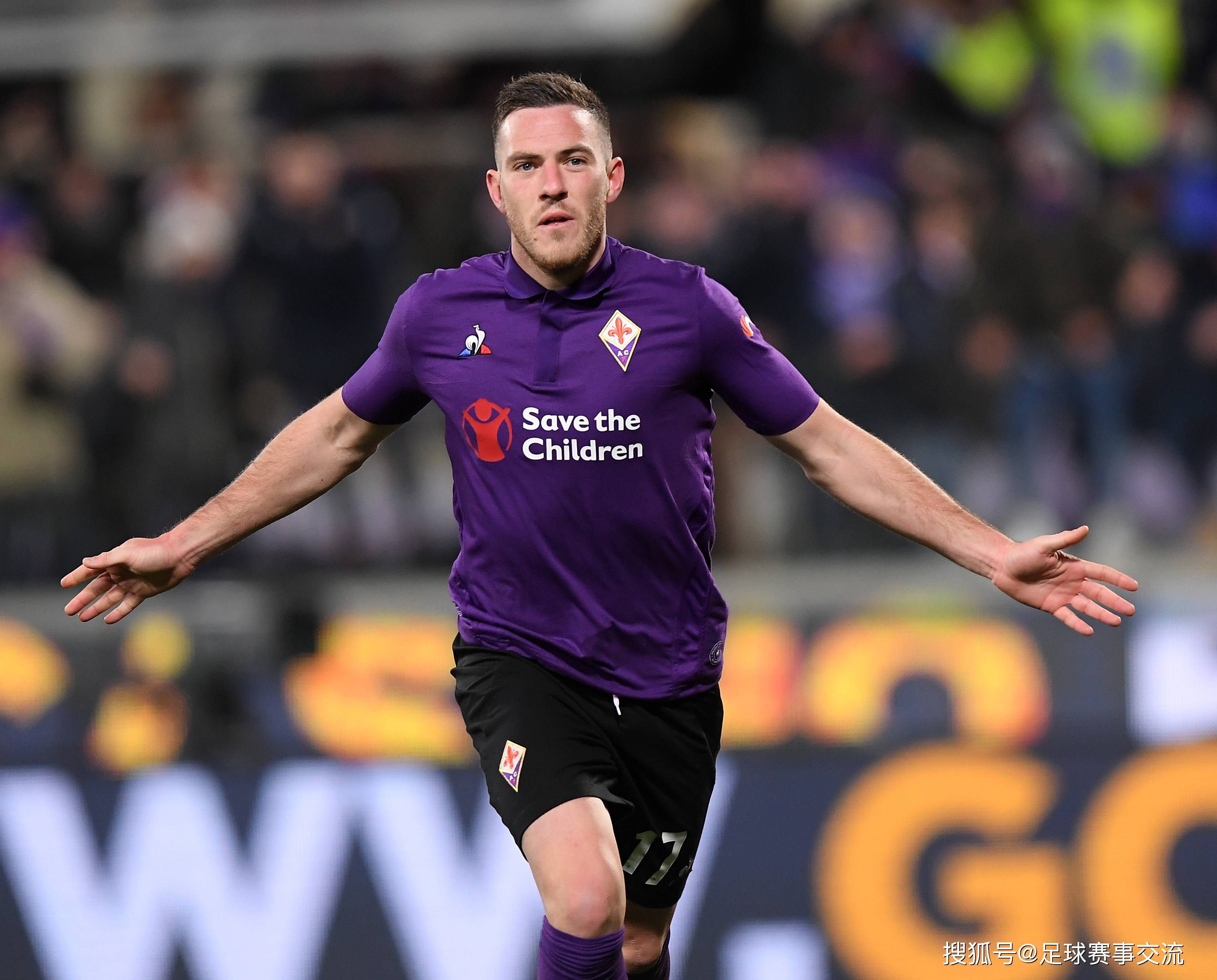 开云下载-关于佛罗伦萨新援表现抢眼，引发球迷热议的信息