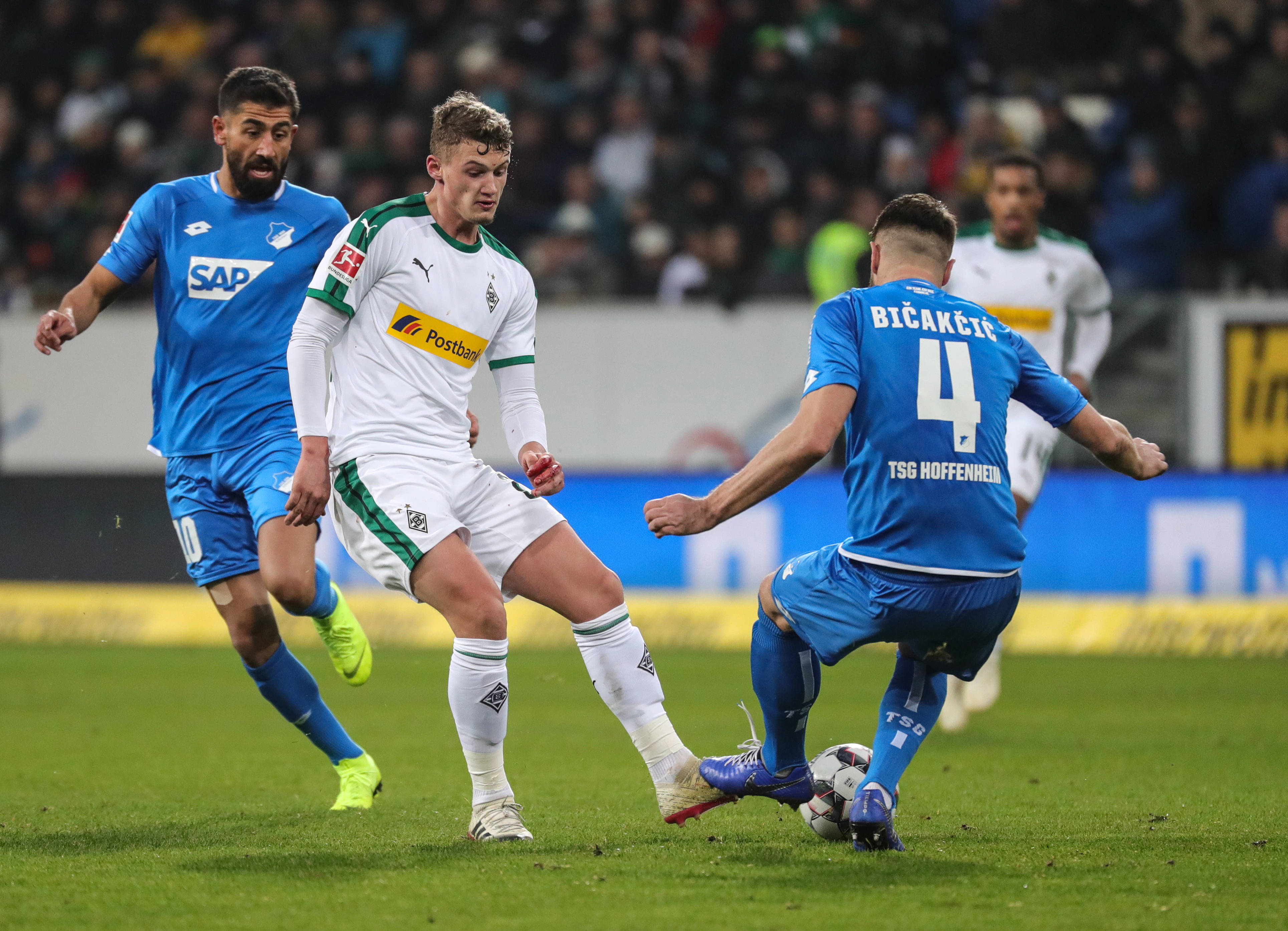 开云体育平台APP-关于利兹联欧冠梦碎，新赛季挑战任重而道远的信息