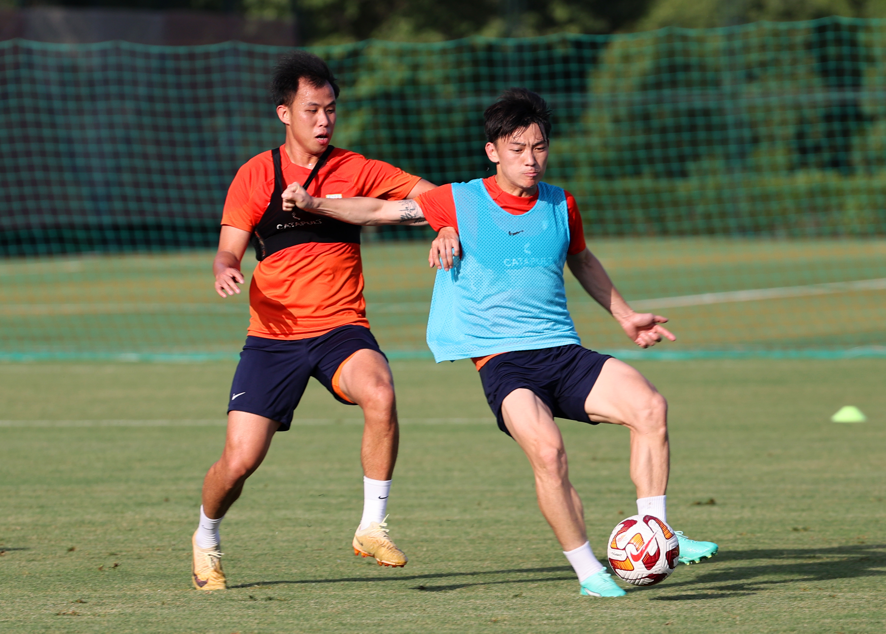 国家队备战决赛，球员积极备战