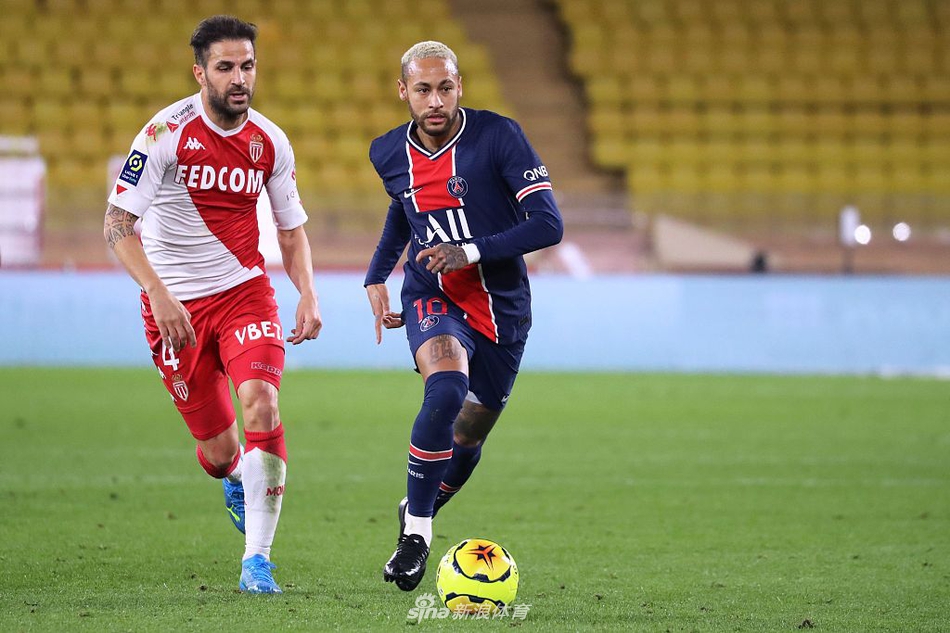 摩纳哥客场惨遭逆转，竞争激烈仍需努力的简单介绍