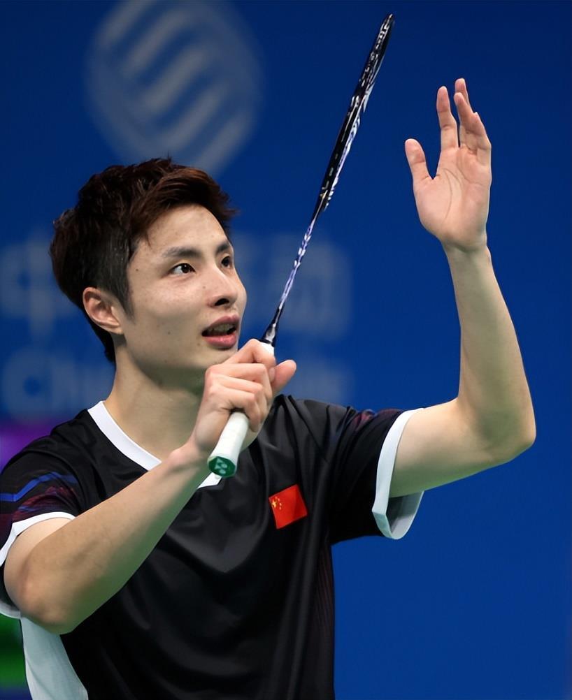 印度羽毛球队逆转丹麦羽毛球队，林丹送出助攻