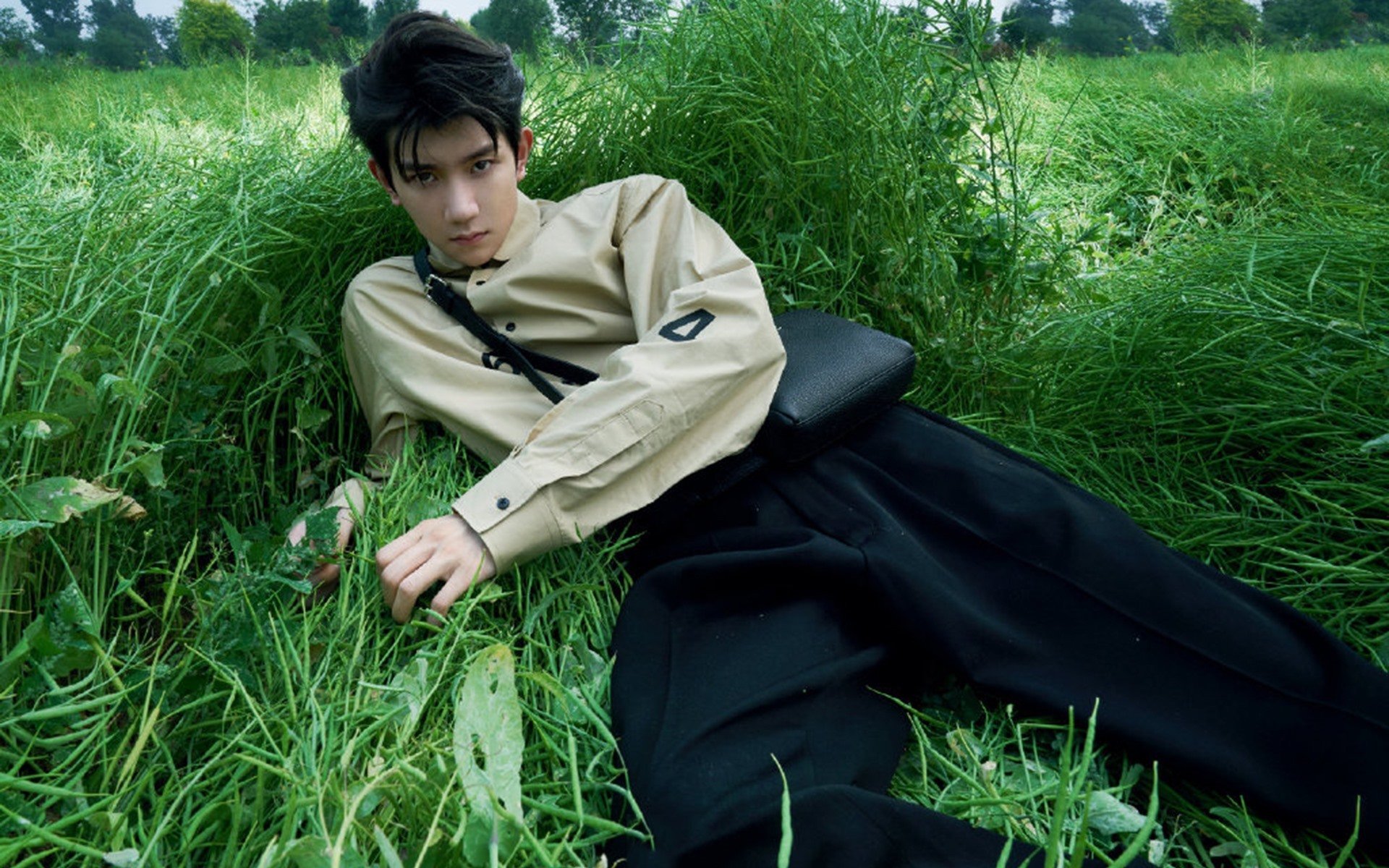 开云下载-实力见证，克瓦拉茨赫利亚的崛起与西班牙的沙特征服