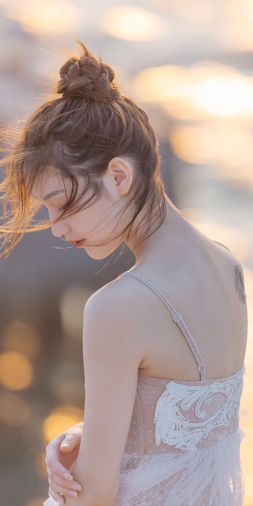 开云体育入口-当班凯罗轰然倒下，NBA的权力游戏再次露出狰狞獠牙