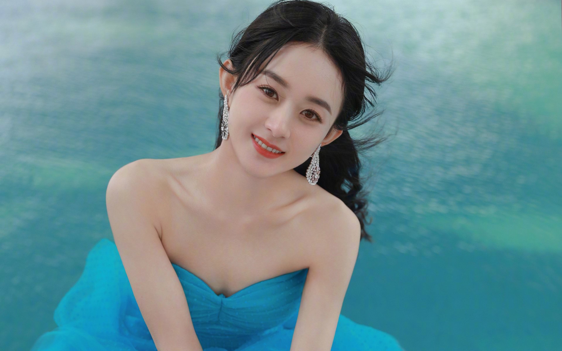 -绝杀时刻，阿圭罗关键一击助南非逆转加拿大，足球之夜谱写传奇