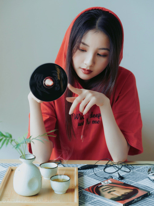 开云体育中国-沉默的利爪与爆裂的宣言，灰熊终结雷霆，拉文在焦点战中重铸自我