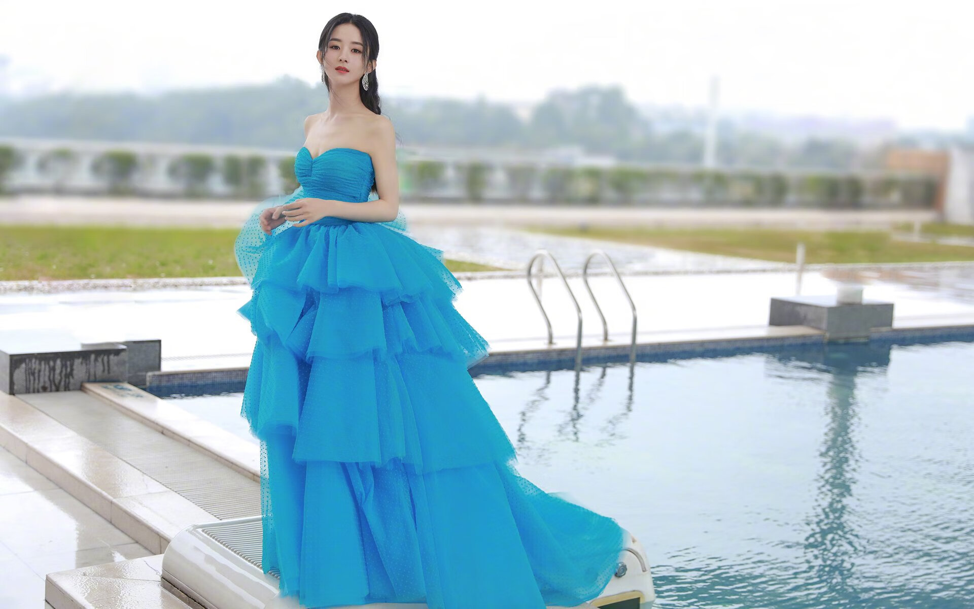 开云下载-末节之王！米切尔狂轰23分导演逆转，骑士屠龙锁定季后赛