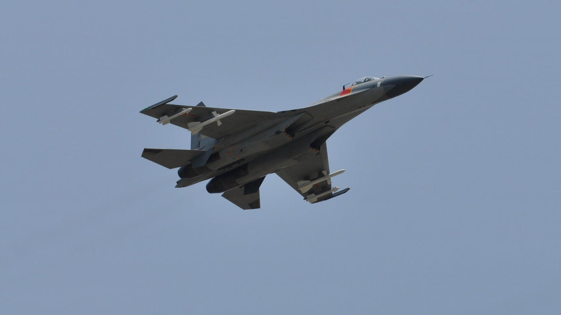 开云体育APP下载-双线史诗，摩洛哥铁血登顶与库尔图瓦的一夫当关