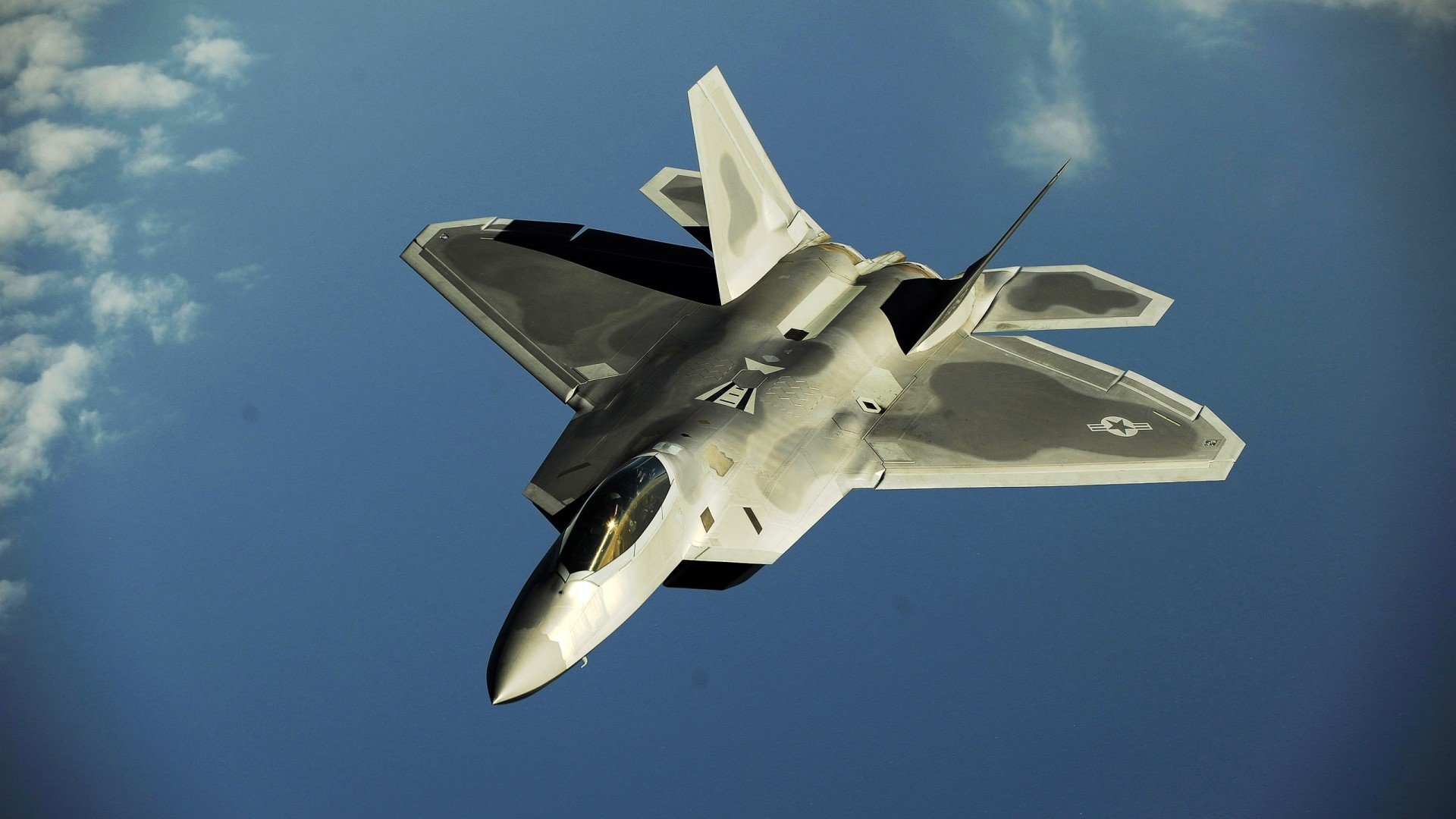 开云体育在线-托尼独中三元撕裂防线，爱尔兰3-1厄瓜多尔抢占出线先机