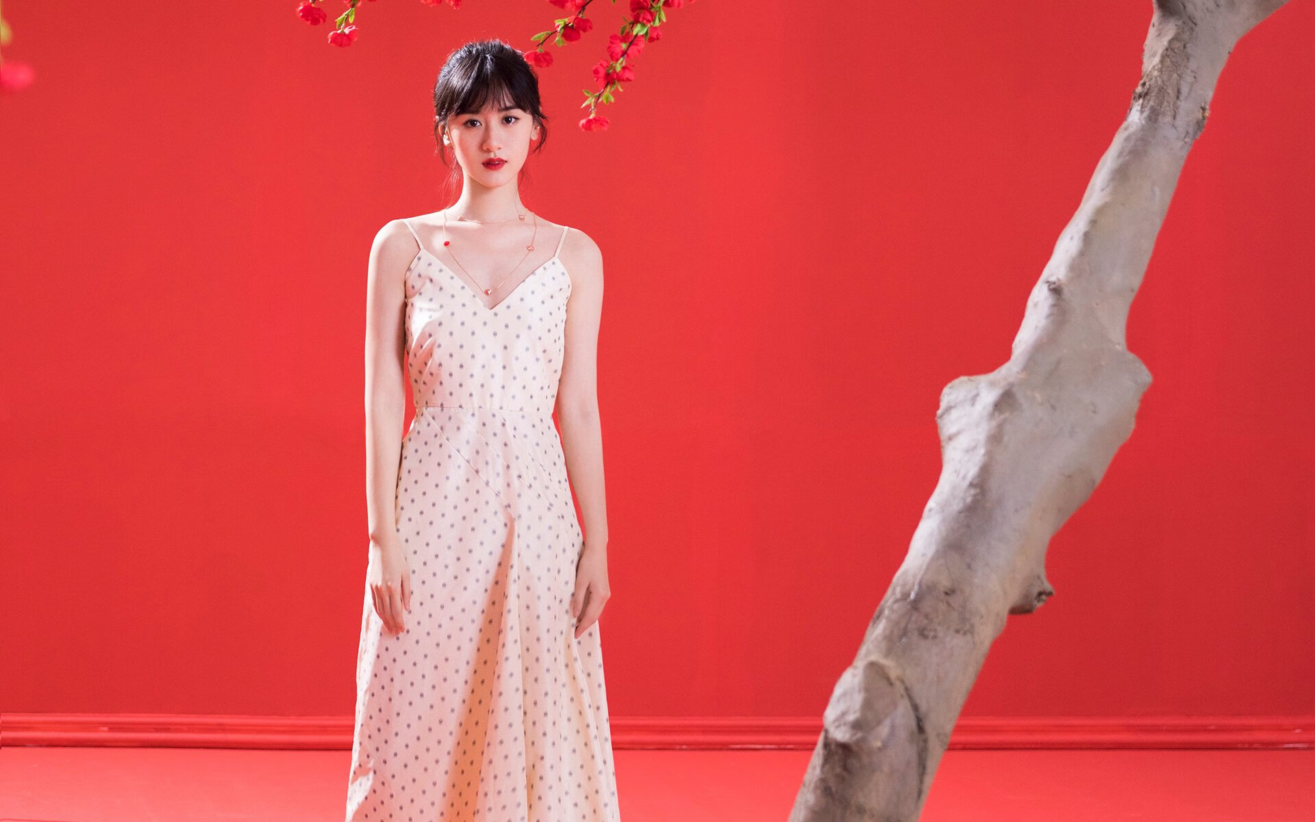 命运的两极，当西班牙的群星照亮巴黎，哈兰德在独舞中定义伟大