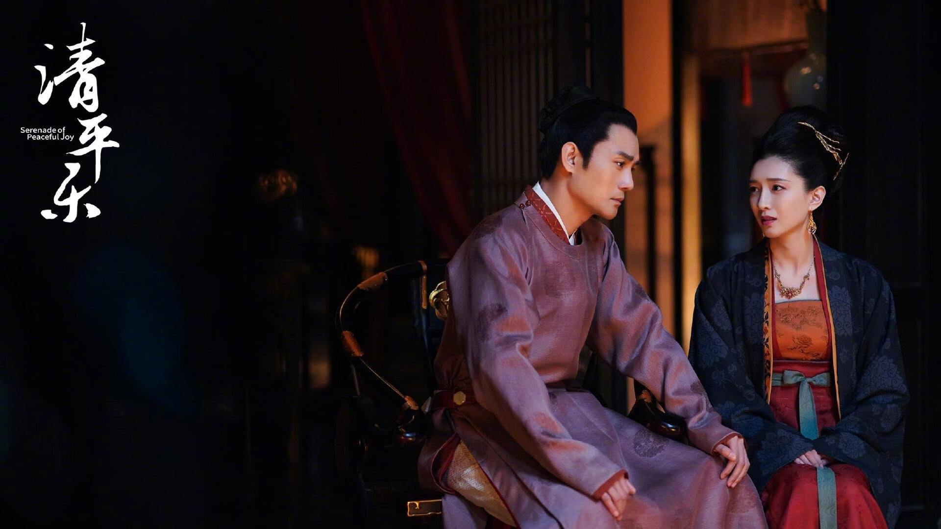 东方与西方相遇,阿尔瓦雷斯惊艳四座的背后,是波兰足球的成熟蜕变